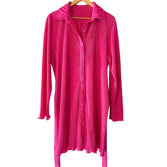 Lyaner Fuchsia Button Down Mini Shirt Dress with Belt - Picture 3 of 12